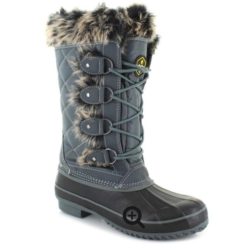Khombu Gray Winter Boots with Faux Fur Trim
